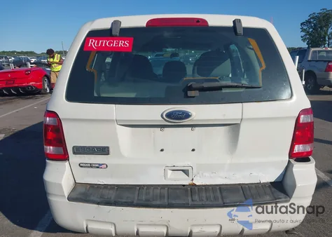 2010 Ford Escape Xls from USA, damaged, VIN 1FMCU9C71AKD02199